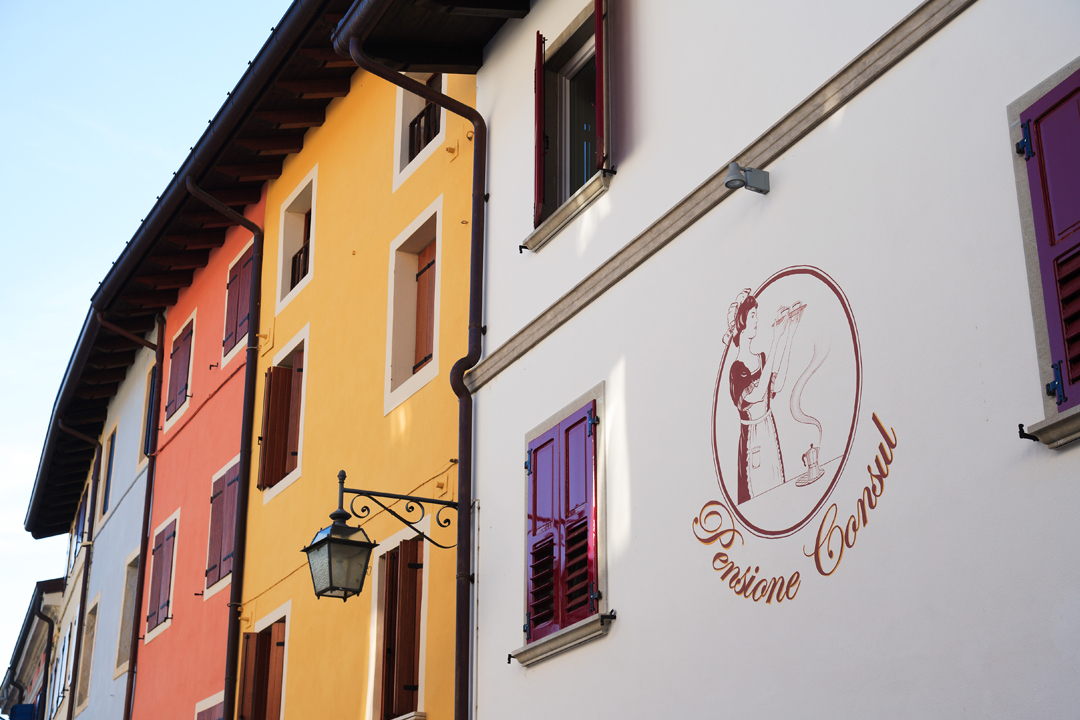 allo Storione a pranzo a cena e da asporto